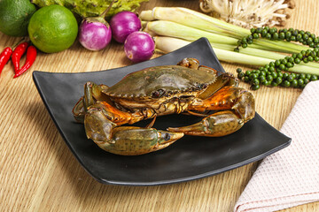Delicous fresh raw uncooked crab