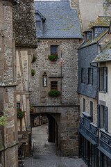 Le Mont-Saint-Michel, intra-muros
