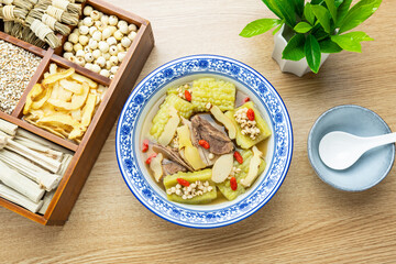 Guangdong traditional soup - Polygonatum, coix seed, bitter melon and pork bone soup