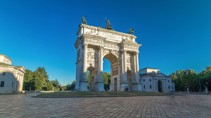 Fototapeta premium Arch of Peace in Simplon Square timelapse hyperlapse. It is a neoclassical triumph arch