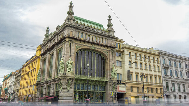 Traffic on Nevsky prospect near Eliseevsky store timelapse hyperlapse - the Comedy Theatre. ST. St. Petersburg, Russia.