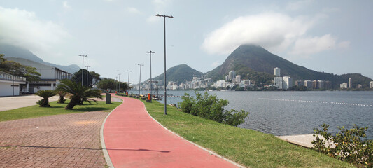 Landscape park garden vegetation trees bush ivy bird ground asphalt texture path track running fitness deck boat sport vacation pond water city urban neighborhood mountain hill stone blue sky cloud © FTeixeira_aRT