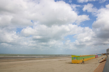 La plage de Malo-les-Bains est une plage de France donnant sur la Mer du Nord située dans la ville de Dunkerque, plus précisément dans l'ancienne commune de Malo-les-Bains dans le département du Nord 