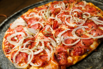 pizza, fotógrafo proficional brasilia comidas alimentos produtos, food, dessert, pie, isolated, baked, sweet, meal, cheese, cake, white, snack, delicious, pastry, crust, plate, tasty, fruit, pancake, 