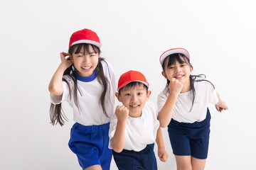 体操着で走り出す小学生　physical education