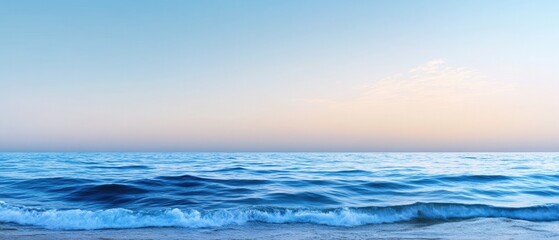 Obraz premium Panorama of sea waves on the background of dawn