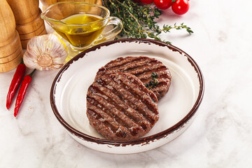Grilled beef cutlet for burger