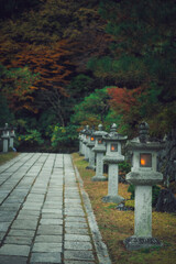 entrono y detalles del pueblo de Koyasan en Japon