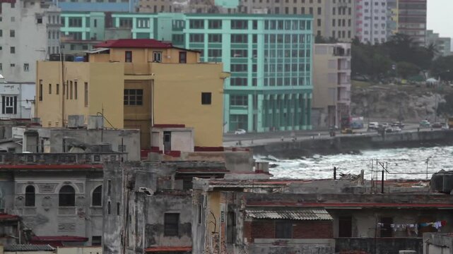 havana city street scene
