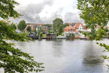 Obraz premium Walking in Silkeborg's streets with many beautiful buildings