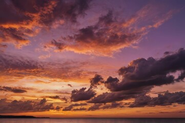 Obraz premium Sunset sky with warm tones