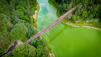 Railway bridge over the Bóbr River in Piechowice, Lower Silesia, Poland © Patryk Michalski