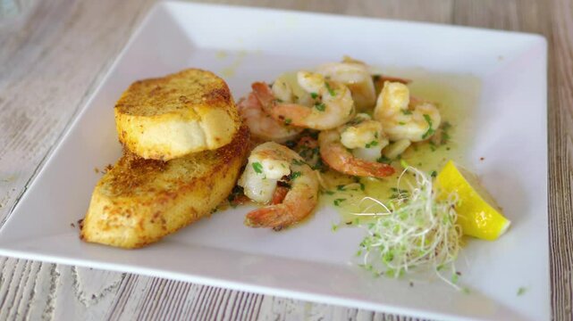 Taking picture of the dinner in the reastaurant in 4k slow motion 60fps
