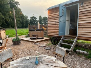 Shepherd hut