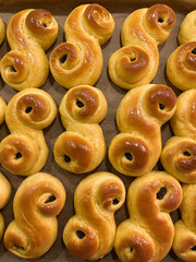 saffron buns