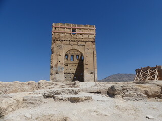 Antiguas tumbas de los Merin&iacute;es