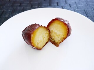 冷凍焼きいもの断面