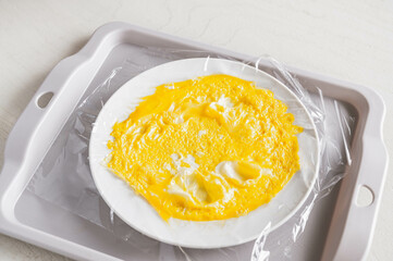 レンジで薄焼き卵