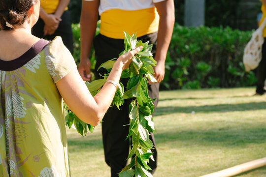 Fototapeta King Kamehameha Lei Draping Ceremony 