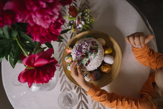 Festive Easter table