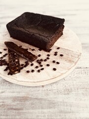 Freshly baked carob flour cake.

