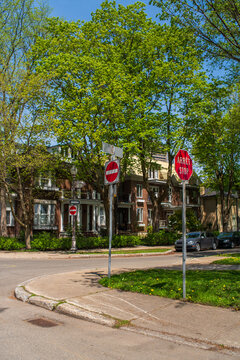 Quebec City neighbourhood with stop sign