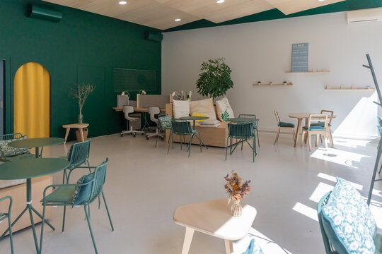 Bright and Open Co-working Workplace