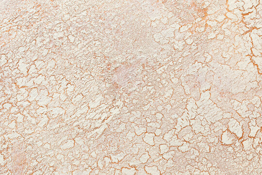 Light surface with cracked textures