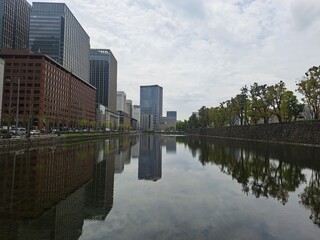 City against the water