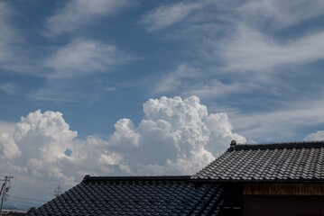 Fototapeta premium 七月の青い空