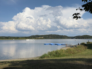Take a trip by boat over the Poehl dam in Vogtland, Saxony