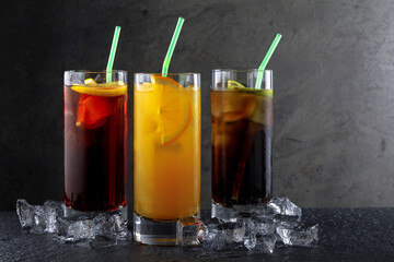 cocktail with ice and lemon