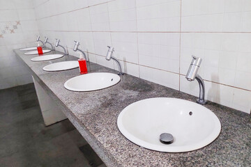 You can see the White Lined Washbasin