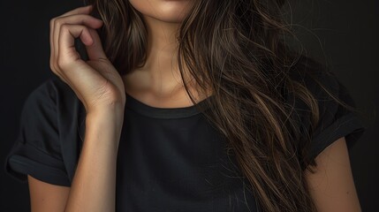 Obraz premium Studio portrait of a beautiful dark hair woman.