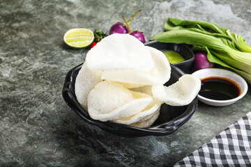 Vietnamese starter appetizer Crab chips