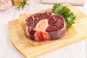 Raw beef ossobuco for roast