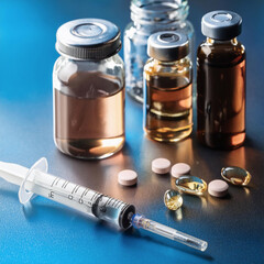 Syringes and medicine bottles for medical personnel