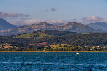 Paisaje en Santo&ntilde;a, Cantabria, Espa&ntilde;a.