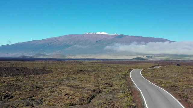 road to mauna kea