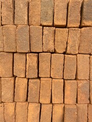 irregular brick arrangement