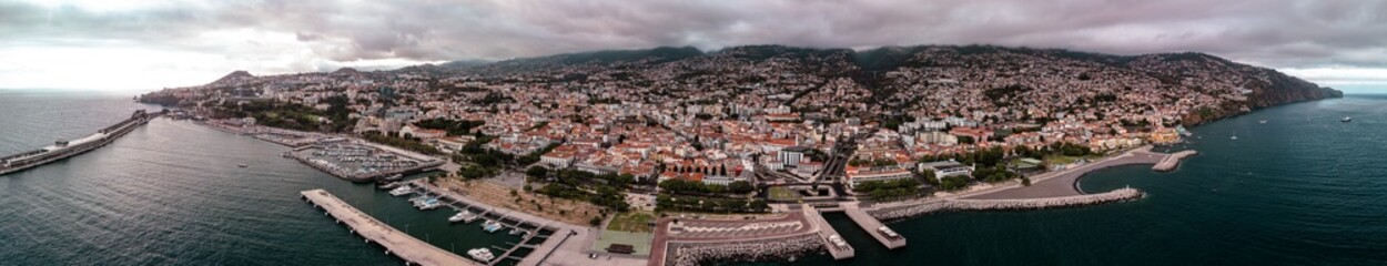 Naklejka premium Funchal City, Madeira Island, Portugal