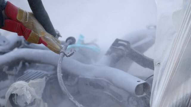 sandblasting of metal, restoration of car body elements