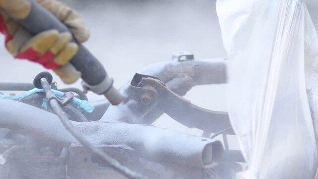 sandblasting of metal, restoration of car body elements