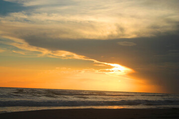 Fototapeta premium sunset over the sea