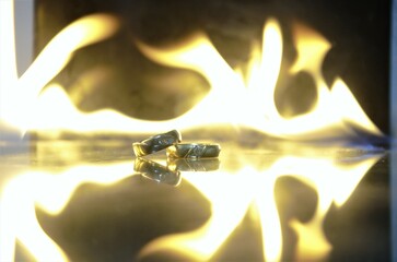 Burning rings