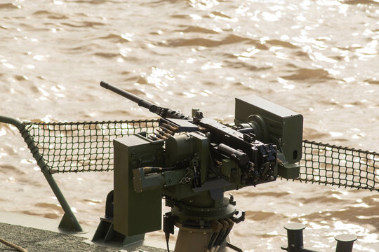army gunship guns navy machine Gun