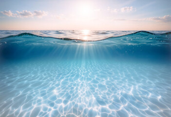 Fototapeta premium 陽の光に照らされる水中