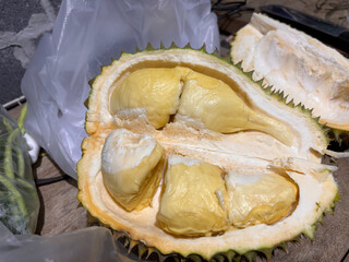 durian on a plate