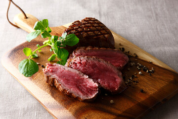 ニュージーランド産グラスフェッドビーフのヒレステーキ