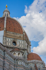 Fototapeta premium view of the architecture of the famous cathedral of Florence in Italy